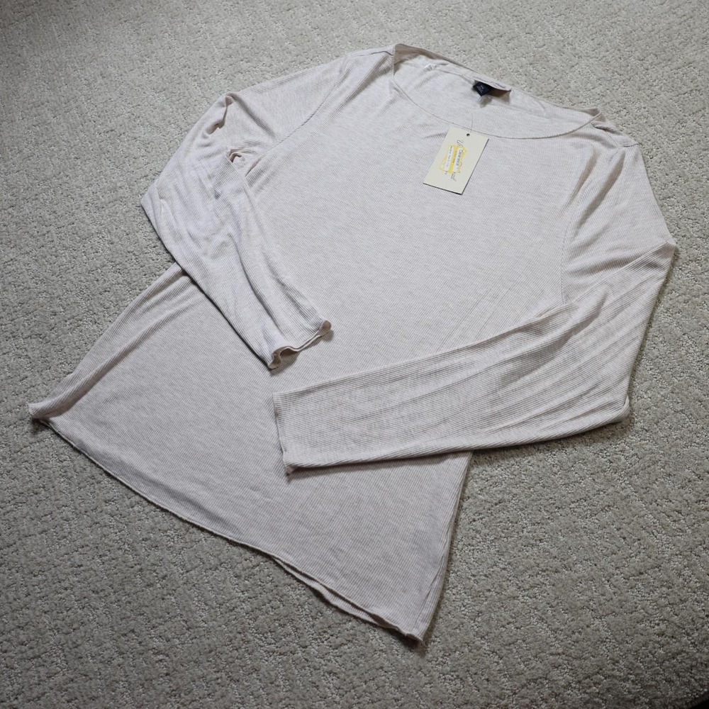 Universal Thread women's cream and tan long sleeved ribbed thermal shirt.